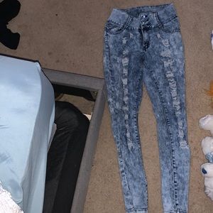 Size 11, woman’s ripped jeans